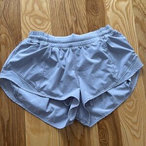 Size 8 Hotty Hot Short Faint Lavender